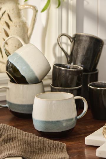 tasses bleues